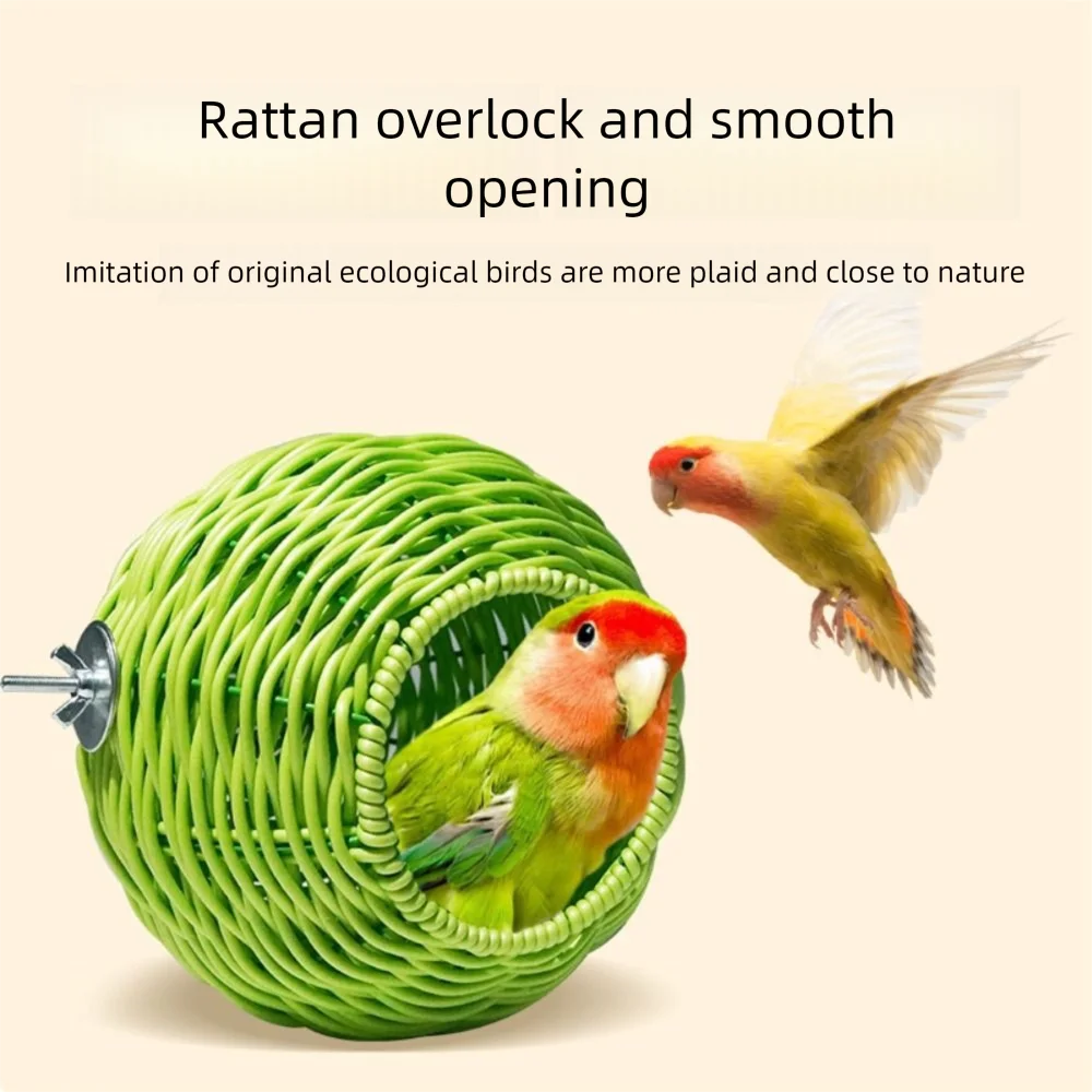 Hanging Spherical Imitation Woven Bird Nest, Hanging Wear-resistant Bird Breeding Nest, Comfortable, Breathable, a Handwoven Bird House